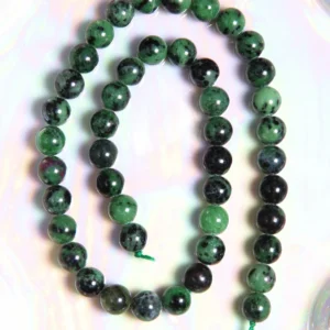 Perle Rubis zoïsite 8 mm en pierre naturelle sur fil